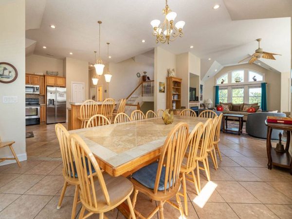 Charming Vacation Rental in Corolla Village, Outer Banks