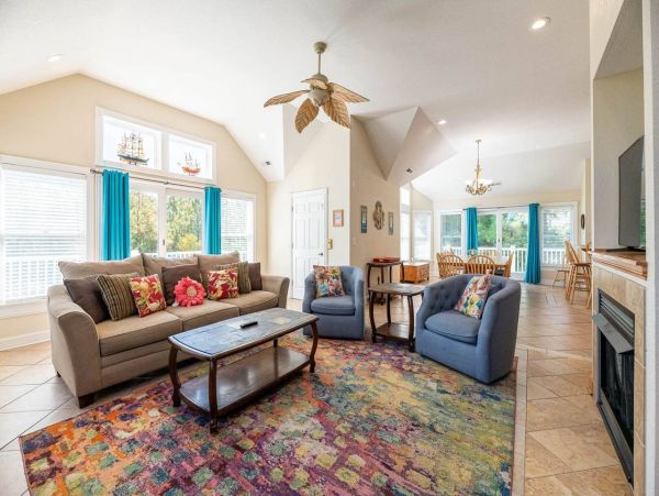 Charming Vacation Rental in Corolla Village, Outer Banks