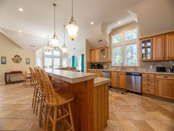 Charming Vacation Rental in Corolla Village, Outer Banks