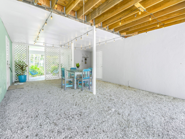 Siesta Key Luxury Vacation Rental - Four-Bedroom Private Pool Home