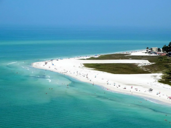 Siesta Key Luxury Vacation Rental - Four-Bedroom Private Pool Home