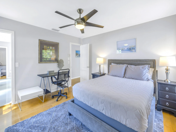 Siesta Key Luxury Vacation Rental - Four-Bedroom Private Pool Home
