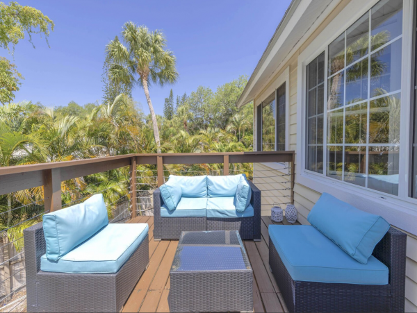 Siesta Key Luxury Vacation Rental - Four-Bedroom Private Pool Home