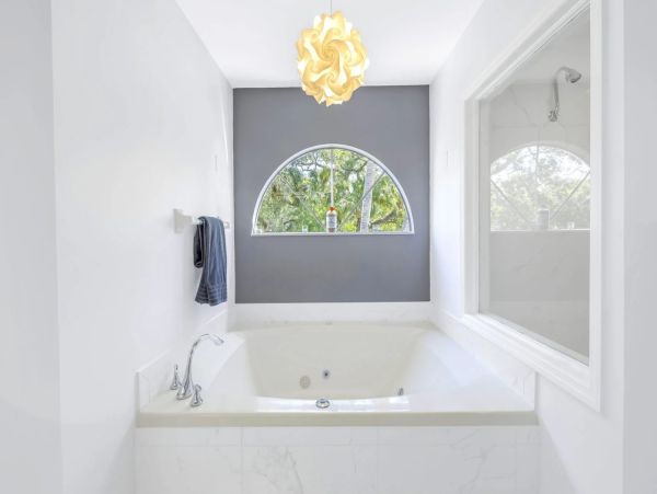 Siesta Key Luxury Vacation Rental - Four-Bedroom Private Pool Home