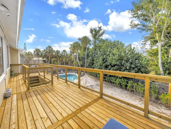 Siesta Key Luxury Vacation Rental - Four-Bedroom Private Pool Home