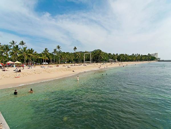 Honolulu Condo: Ocean Views, Steps from Waikiki Beach