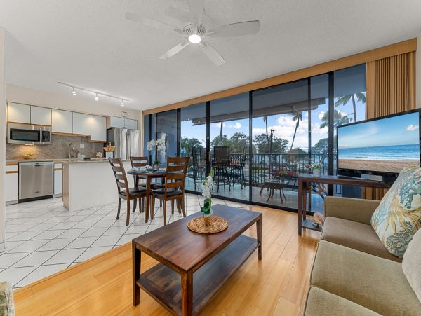 Wailea Two Bedroom Beachfront Vacation Condo