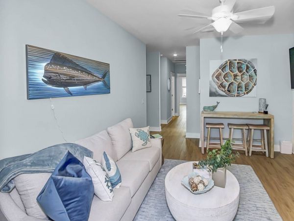 Coastal Perfect Getaway with 5 Bedrooms & Amazing Amenities
