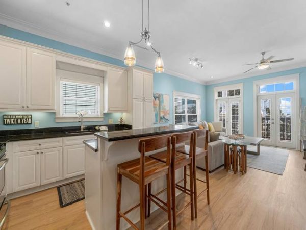 Luxury Five Bedroom Vacation Home in Panama City Beach