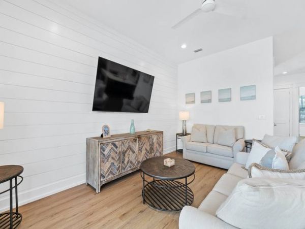 Beautiful Vacation Home with Beach Across the Street in Panama City Beach