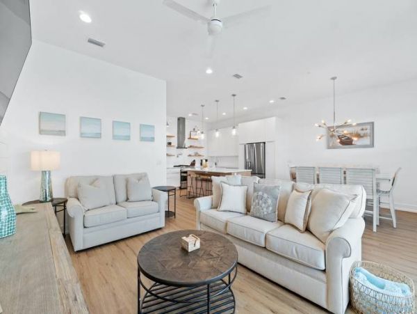 Beautiful Vacation Home with Beach Across the Street in Panama City Beach