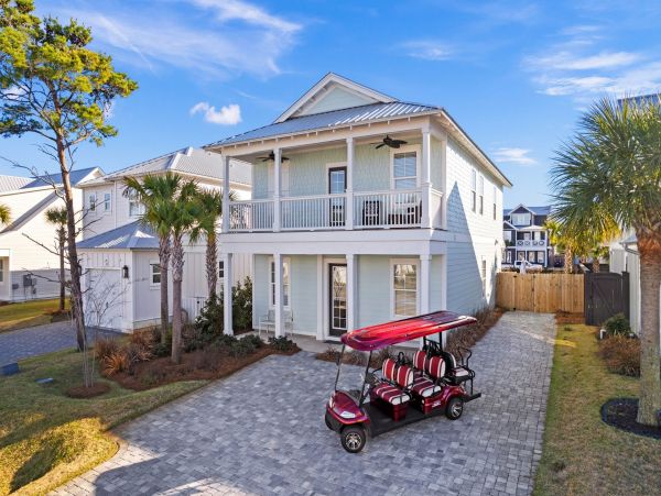 Luxury Vacation Rental in Miramar Beach: Your Coastal Escape