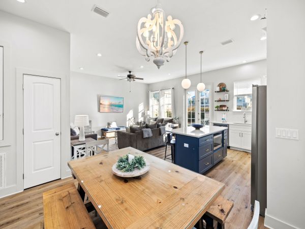 Luxury Vacation Rental in Miramar Beach: Your Coastal Escape