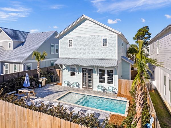 Luxury Vacation Rental in Miramar Beach: Your Coastal Escape