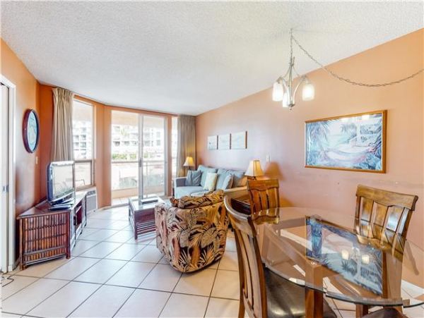 Lovely Vacation Rental with Two Bedrooms