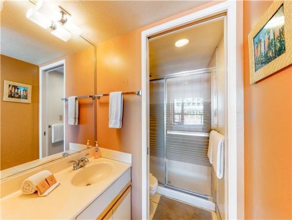 Lovely Vacation Rental with Two Bedrooms