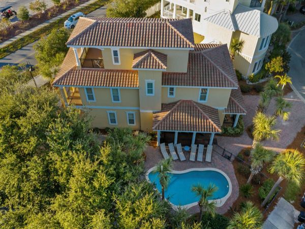 Spacious Miramar Beach Rental w/ Private Pool & Beach Access