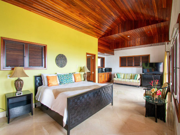 Luxury Vacation Estate with 22 Bedrooms in Dominican Republic