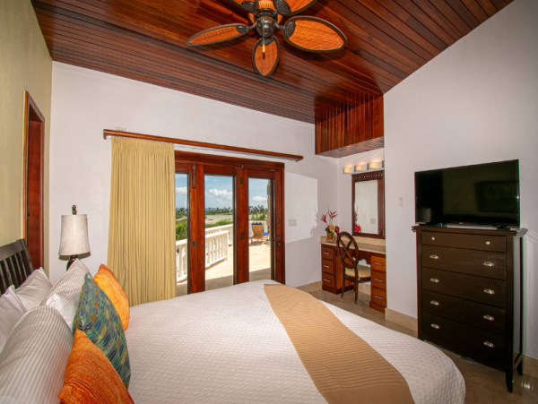 Luxury Vacation Estate with 22 Bedrooms in Dominican Republic