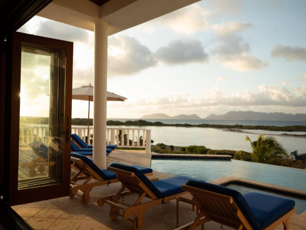 Luxury Vacation Estate with 22 Bedrooms in Dominican Republic