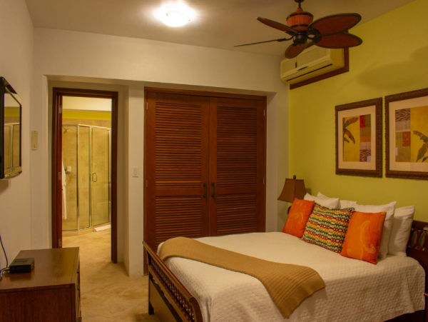 Luxury Vacation Estate with 22 Bedrooms in Dominican Republic