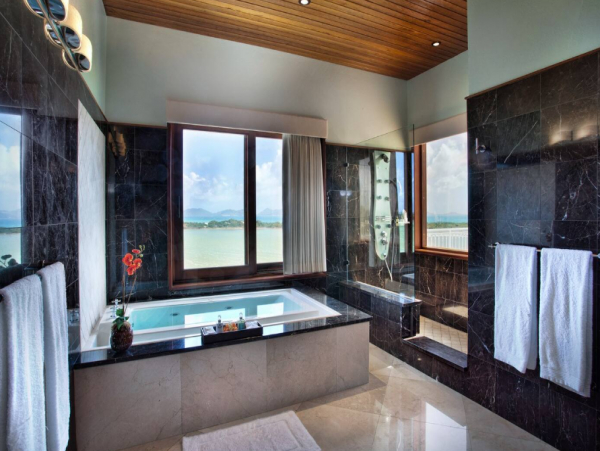Luxury Vacation Estate with 22 Bedrooms in Dominican Republic