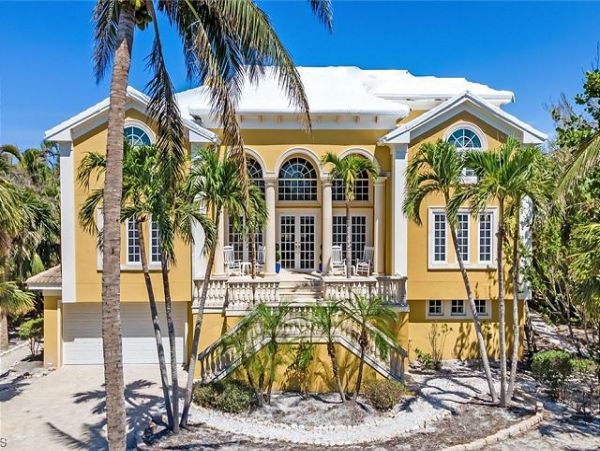 Luxurious Home on Kinzie Island, Sanibel – Unforgettable Vacations