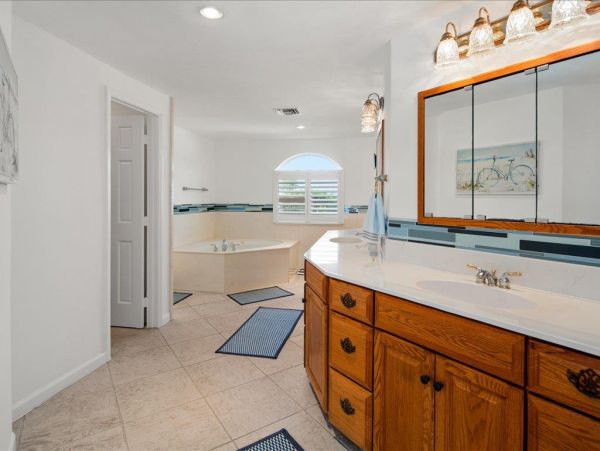 Spacious Waterfront Marco Island Home with Screened Pool
