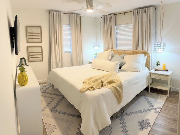 Luxury Vacation Rental in Naples: Your Tropical Getaway