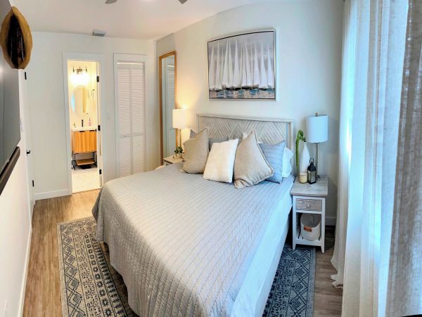 Luxury Vacation Rental in Naples: Your Tropical Getaway