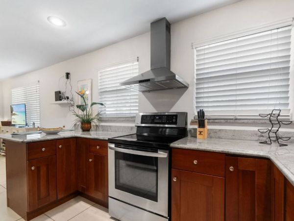 Charming Vacation Rental in North Naples Near the Beach