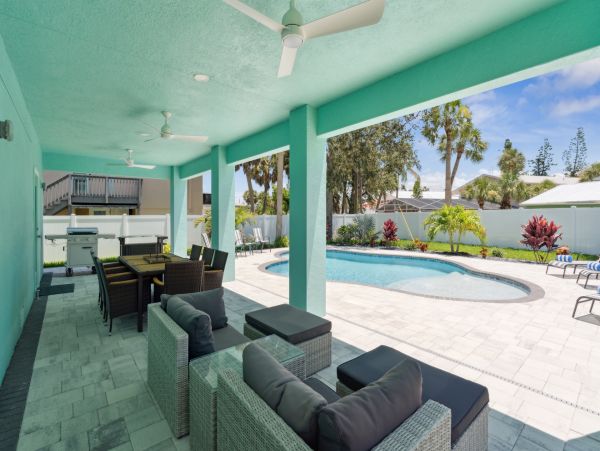 Stunning View Four Bedroom Vacation Rental in Fort Myers