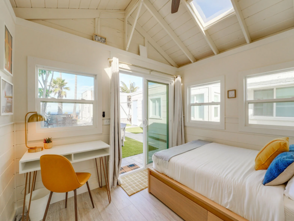 San Diego Oceanfront Villa - Luxury Sunset Cliffs Vacation Rental with Casita