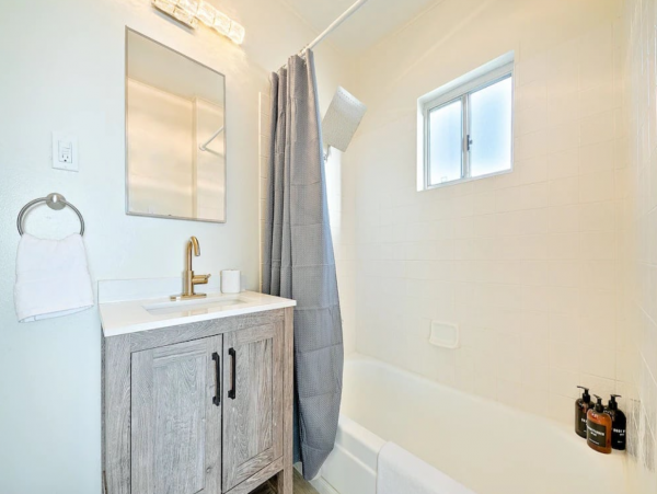 San Diego Oceanfront Villa - Luxury Sunset Cliffs Vacation Rental with Casita