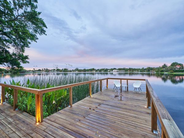 Lakefront Miami Beach Villa with Pool, 10 Mins to Beach