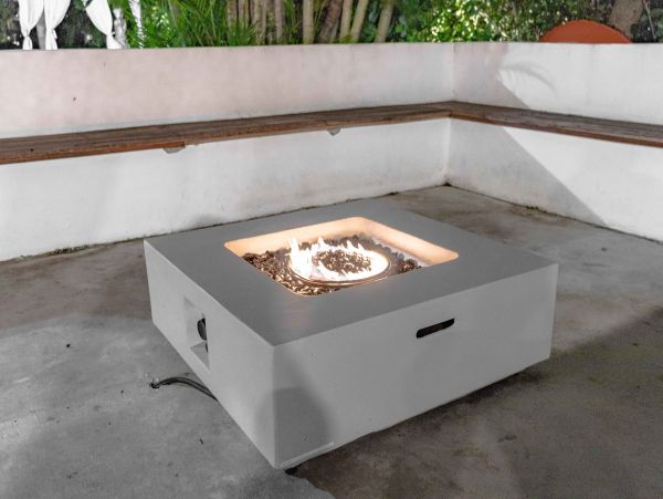 Lakefront Miami Beach Villa with Pool, 10 Mins to Beach