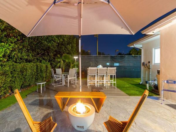 Four Bedroom Hollywood Modern Vacation Rental Private Pool