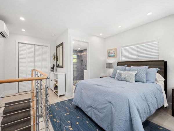 Charming Vacation Rental in Longboat Key