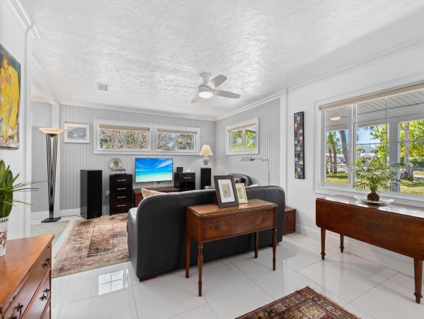 Beautiful Vacation Rental with 3 Bedrooms