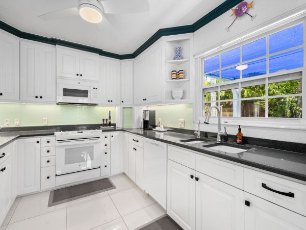 Beautiful Vacation Rental with 3 Bedrooms