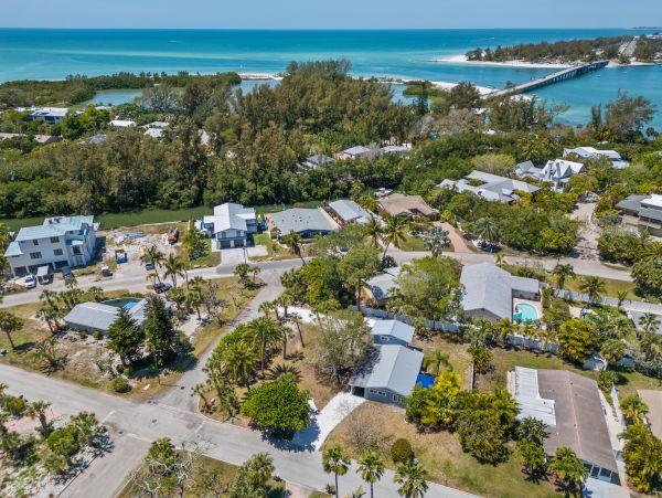 Beautiful Vacation Rental with 3 Bedrooms