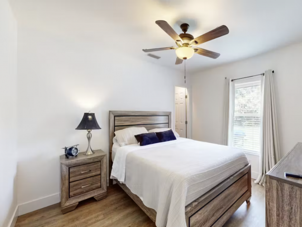 North Port Beautiful Home with Private Pool, Lanai & Pool Table
