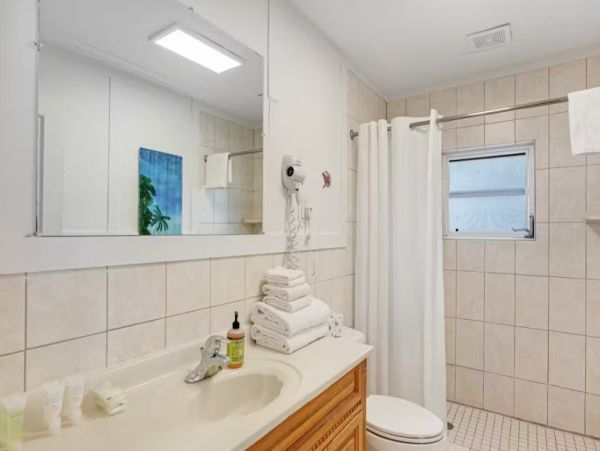 Key West Walk to Beach Three Condos Sleeps 14