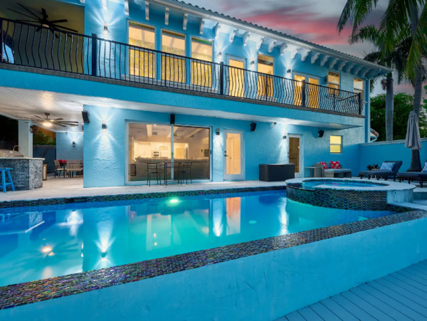 Exquisite Five Bedroom Vacation Rental with Canal Views