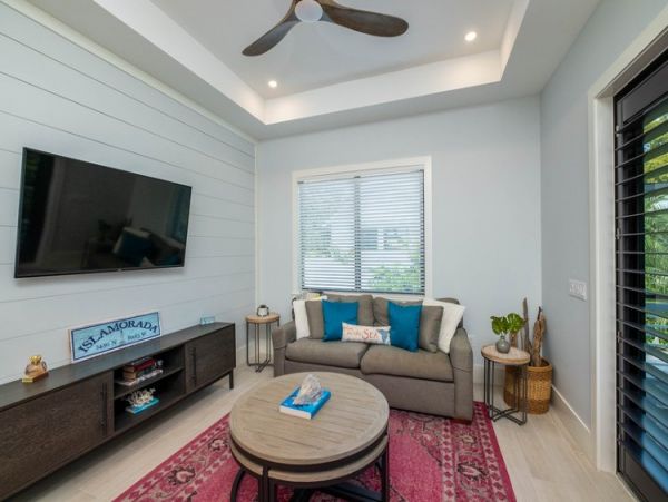 Exclusive Islamorada Retreat with Guest House