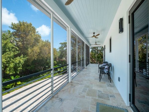 Exclusive Islamorada Retreat with Guest House