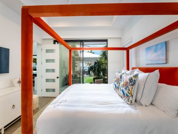 Exclusive Islamorada Retreat with Guest House