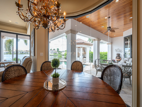 Exquisite Luxury Mansion with Spectacular Bay Views & Pool in Naples