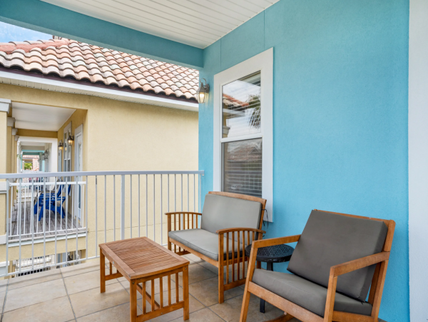 Spacious 6-BR Destin Vacation Rental with Lagoon Pool Views