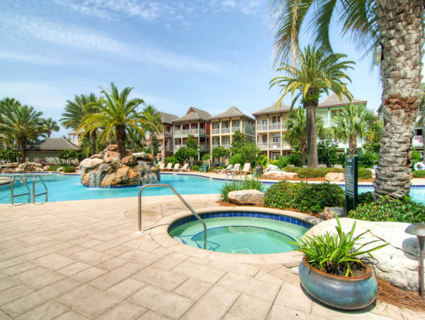 Spacious 6-BR Destin Vacation Rental with Lagoon Pool Views
